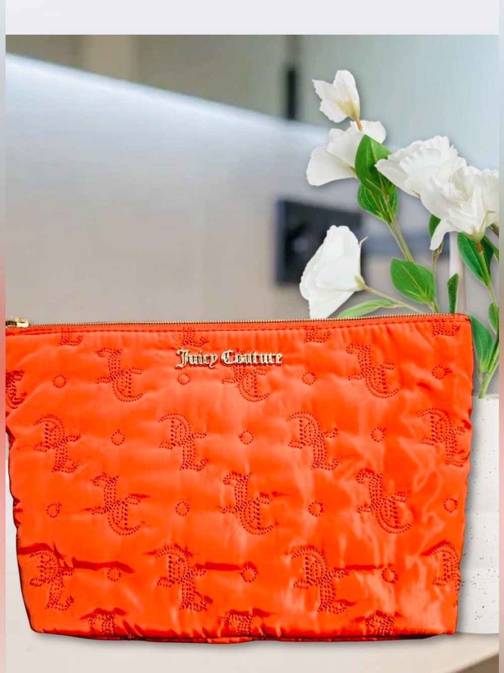 Juicy Couture Vibrant Orange Makeup Bag. Large 11x7.5